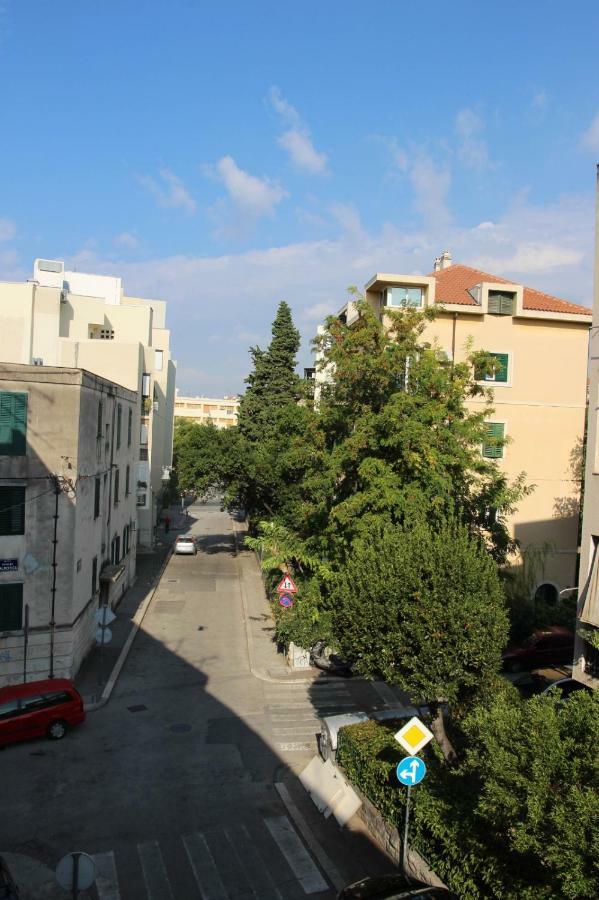 Apartment Dolea Split Exterior foto